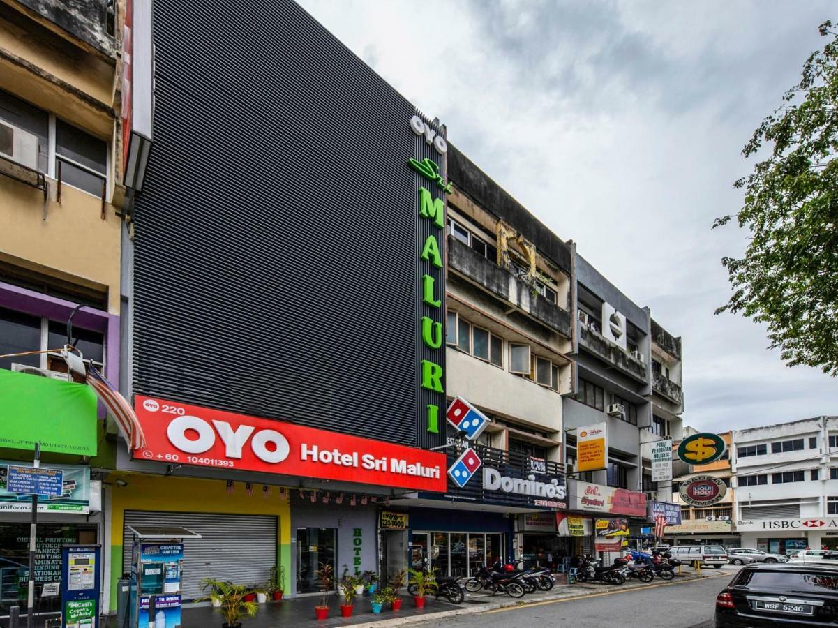 Oyo 220 Hotel Sri Maluri Kuala Lumpur Bagian luar foto