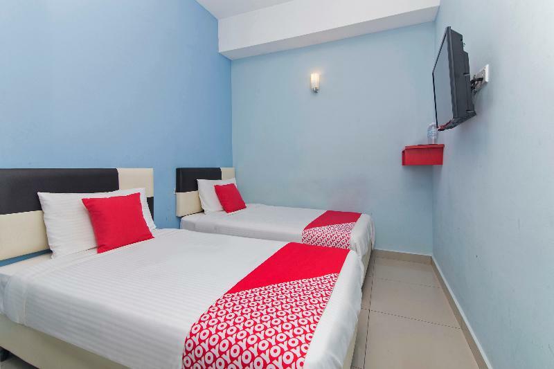 Oyo 220 Hotel Sri Maluri Kuala Lumpur Bagian luar foto
